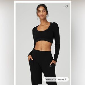 Alo Seamless Ribbed Cropped Serene Long Sleeve